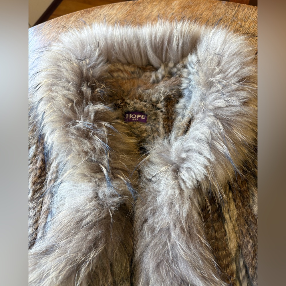 Hope 1967 vintage rabbit fur vest with pockets and front fasteners M/L - Picture 12 of 16